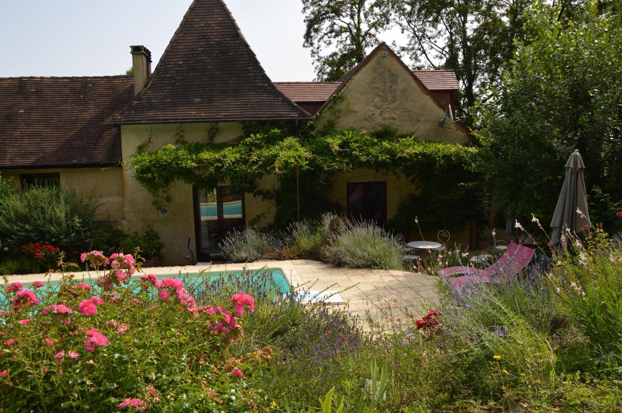 Les Deux Tours Bed & Breakfast Siorac-en-Périgord Exterior photo