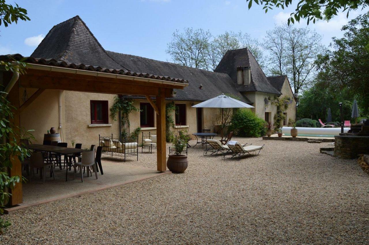 Les Deux Tours Bed & Breakfast Siorac-en-Périgord Exterior photo